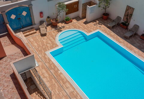 Cristal Blu Apartments In Santa Teresa Gallura: Swimming Pool, Composite Material, Resort, Thermae, Tile, Water Feature, Hacienda, Design, Hotel, Courtyard