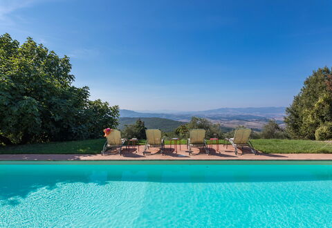 Villa Belvedere: Swimming Pool, Hill, Hill Station, Mountain Range, Eco Hotel, Ridge, Resort, Valley, Farmhouse, Landscaping