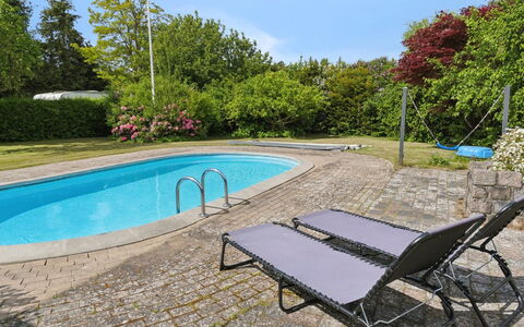 Elemine - 300M to the Fjord: Estate, Shade, Driveway, Farmhouse