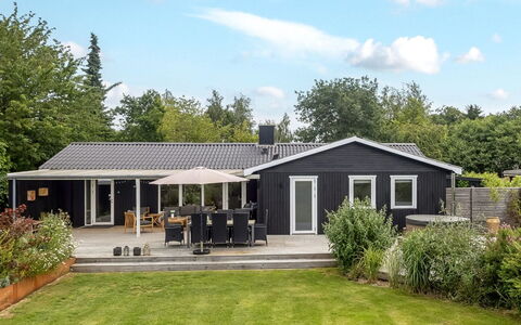 Runhild - 450M from the Sea: House, Home, Roof, Residential Area, Cottage, Estate, Door, Porch, Siding, Farmhouse