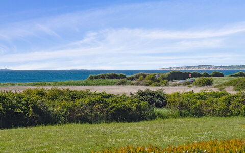 Gunwald - 230M from the Sea: Estate, Shade, Driveway, Farmhouse