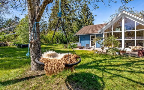 Akule - 6Km from the Sea: Grass, House, Shrub, Home, Cottage, Garden, Land Lot, Rural Area, Groundcover