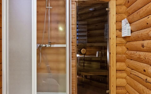 Kilpolan Orvokki: Wood, Cottage, House, Home, Door, Hardwood, Garden Buildings, Wood Stain, Log Cabin, Plank