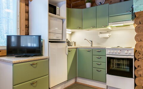 Kilpolan Karoliina: Interior Design, Wood, Ceiling, Kitchen, Furniture, Flooring, Countertop, Lighting, Cabinetry, Light Fixture