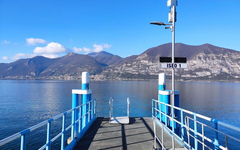 La Casetta sul Lago: Blue, Water, Body Of Water, Coastal And Oceanic Landforms, Sea, Lake, Handrail, Ocean, Sound, Fence