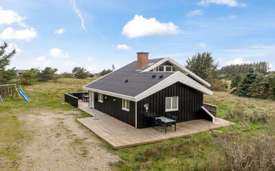 Caya - 750M from the Sea