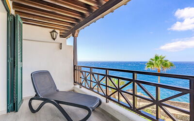 Accommodation:&nbsp;Rocas Atlánticas 611.2