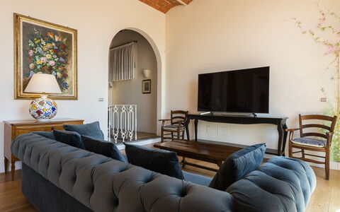 Villa Yvonne: Furniture, Interior Design, Wall, Flooring, Wood, Floor, Couch, Room, Lighting, Living Room
