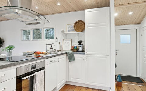 Eero - 175M to the Fjord: Kitchen, Flooring, Interior Design, Countertop, Kitchen Appliance, Furniture, Wood, Cabinetry, Ceiling, Major Appliance