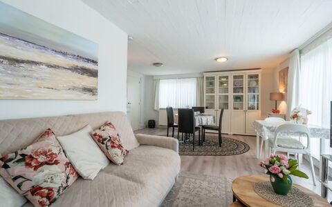 Zeelucht with Private Garden: Furniture, Interior Design, Couch, Flooring, Floor, Ceiling, Wood, Living Room, Room, Apartment