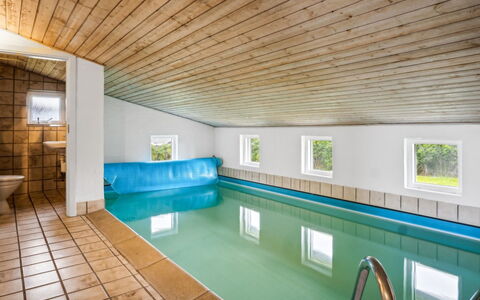Nelina - 300M from the Sea: Swimming Pool, Farmhouse, Estate, Villa, Resort, Hacienda, Eco Hotel, Backyard