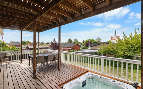 Romy - 450M from the Sea: Estate, Shade, Driveway, Farmhouse