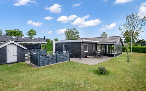 Nantje - 300M from the Sea: House, Home, Roof, Cottage, Lawn, Estate, Garden, Siding, Yard, Porch