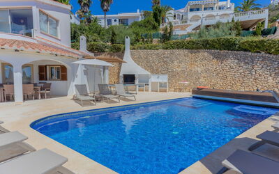 Villa Maitreya