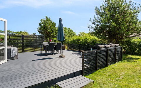 Janick - 150M from the Sea: Estate, Shade, Driveway, Farmhouse