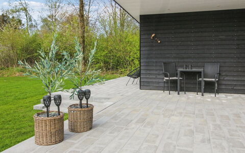 Solvejg - 30Km from the Sea: Flooring, Floor, Composite Material, Flagstone, Tile, Outdoor Furniture, Concrete, Plank, Deck