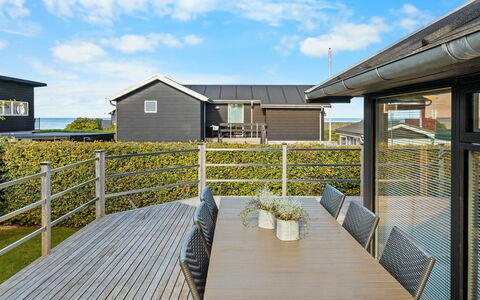 Berner - 40M from the Sea: House, Roof, Home, Cottage, Shrub, Groundcover, Estate, Farmhouse, Siding, Garden Buildings