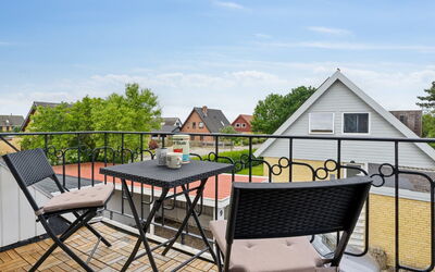 Deljan - 200M from the Sea