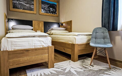 Accommodation:&nbsp;Anenské Údolí 707.5