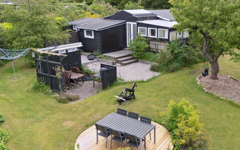 Holmfridur - 2Km from the Sea: Apartment, Condominium, Estate, Balcony, Villa, Hotel