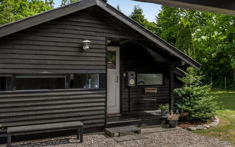 Reino - 30Km from the Sea: Roof, House, Home, Cottage, Door, Siding, Deck, Porch, Plank, Hardwood