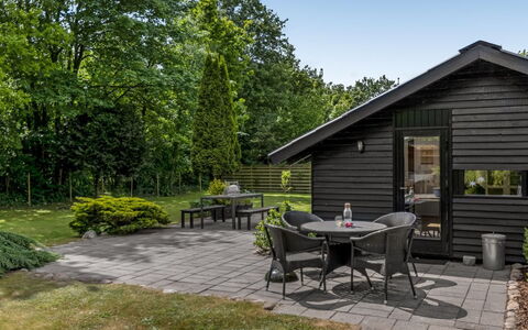 Reino - 30Km from the Sea: Home, Cottage, Porch, Hardwood, Siding, Deck, Shade, Plank, Estate, Garden Buildings