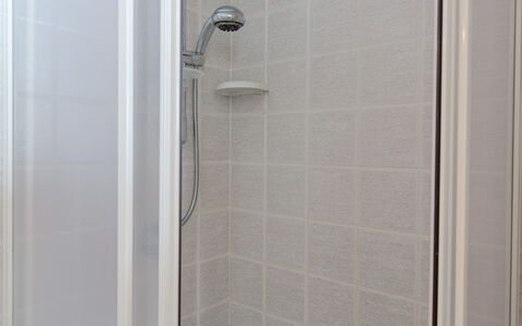 Vista Mare Da Rossella: Wall, Plumbing Fixture, Bathroom, Flooring, Floor, Shower, Plumbing, Interior Design, Shower Head, Shower Door