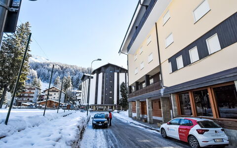 Madesimo 629: Building, Winter, Freezing, Slope, Snow, Mountain Village