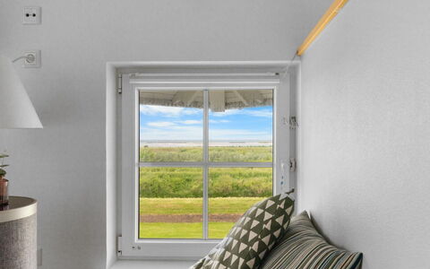 Casjen - 250M from the Sea: Apartment, Condominium, Estate, Balcony, Villa, Hotel