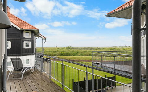 Casjen - 250M from the Sea: Apartment, Condominium, Estate, Balcony, Villa, Hotel