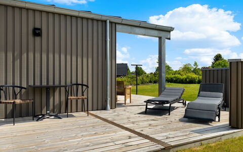 Tydkil - 250M from the Sea: Wood, Land Lot, Composite Material, Deck, Outdoor Furniture, Porch, Shade, Garden Buildings, Wood Stain, Backyard