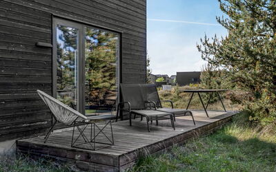 Hunding - 2.5Km from the Sea