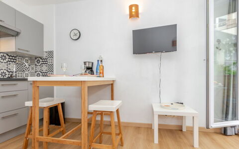 Balcons de la Rance: Residential Area, Human Settlement, Apartment, Condominium, Swimming Pool, Resort, Outdoor Furniture, Hotel, Resort Town, Vacation