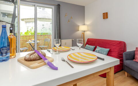 Balcons de la Rance: Residential Area, Human Settlement, Apartment, Condominium, Swimming Pool, Resort, Outdoor Furniture, Hotel, Resort Town, Vacation