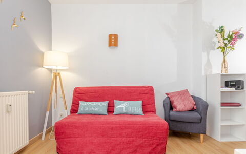 Balcons de la Rance: Residential Area, Human Settlement, Apartment, Condominium, Swimming Pool, Resort, Outdoor Furniture, Hotel, Resort Town, Vacation