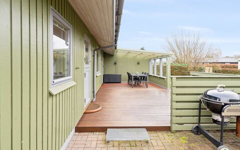 Severine - 650M from the Sea: Roof, House, Home, Cottage, Door, Siding, Deck, Porch, Plank, Hardwood