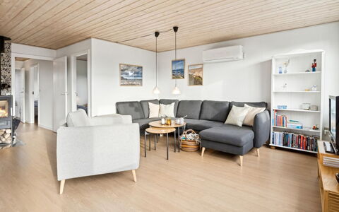 Severine - 650M from the Sea: Roof, House, Home, Cottage, Door, Siding, Deck, Porch, Plank, Hardwood
