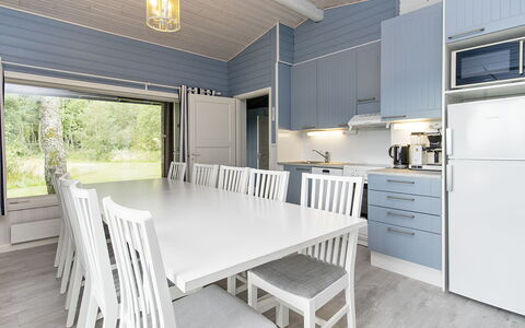 Anttoora B-Sauna: Wood, Ceiling, Interior Design, Flooring, Floor, Furniture, Room, Kitchen, Countertop, Cabinetry