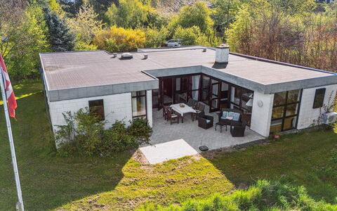 Brodde - 550M from the Sea: Blue, Shrub, Cottage, Groundcover, Garden, Estate, Shade, Landscaping, Farmhouse, Eco Hotel