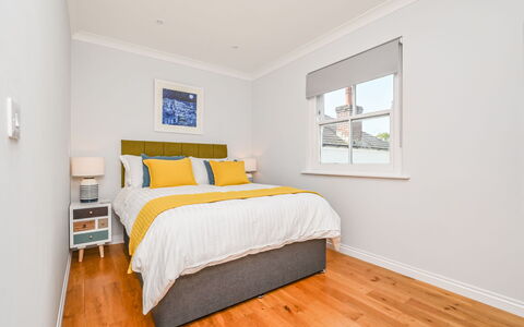 Sea Compass: Bed, Bedroom, Bed Sheet, Bedding, Interior Design, Flooring, Floor, Linens, Furniture, Bed Frame