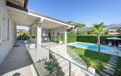 Villa Fiumetto: Residential Area, Home, Estate, Porch, Resort, Shade, Swimming Pool, Balcony, Hacienda, Villa