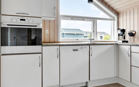 Alexi - 300M from the Sea: Estate, Shade, Driveway, Farmhouse