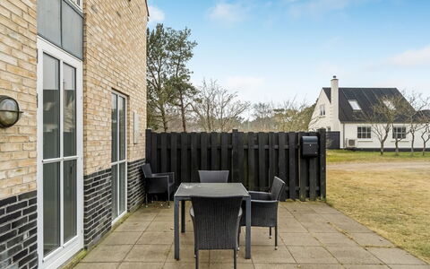 Etly - 246M from the Sea: Wood, Home, Porch, Deck, Hardwood, Roof, Wood Stain, Wood Flooring, Eco Hotel