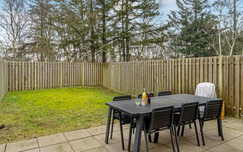 Etly - 246M from the Sea: Wood, Home, Porch, Deck, Hardwood, Roof, Wood Stain, Wood Flooring, Eco Hotel