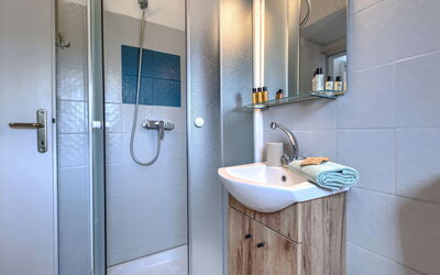 Accommodation:&nbsp;Meazza 324.2