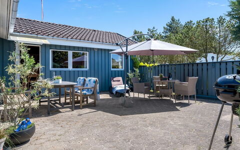 Kaija - 100M from the Sea: Home, Cottage, Porch, Siding, Farmhouse, Outdoor Structure