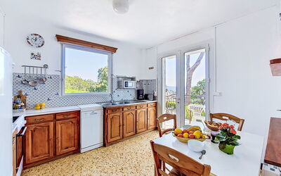 Accommodation:&nbsp;Boudi..ou 651.2