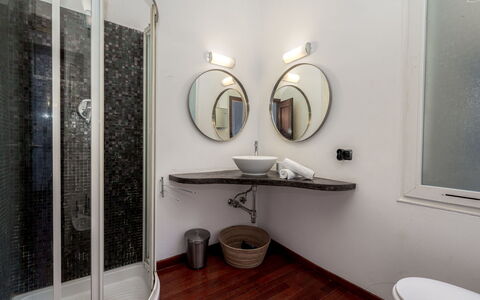 Rue des Serbes: Interior Design, Floor, Flooring, Plumbing Fixture, Ceiling, Lighting, Bathroom, Room, Plumbing, Tap
