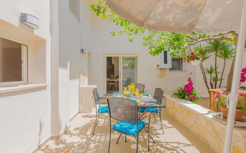 Casa Nonna Netta: Flooring, Floor, Apartment, Houseplant, Chair, Flowerpot, Outdoor Furniture, Balcony