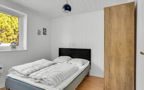 Amdi - 1.3Km from the Sea: Bedroom, Bed, Wood, Flooring, Bedding, Bed Sheet, Floor, Bed Frame, Interior Design, Room